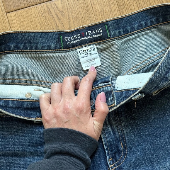 Guess Vintage 90s Men’s Denim Jorts Jean Shorts - Size 33 - Medium Blue  - EUC - Picture 5 of 10